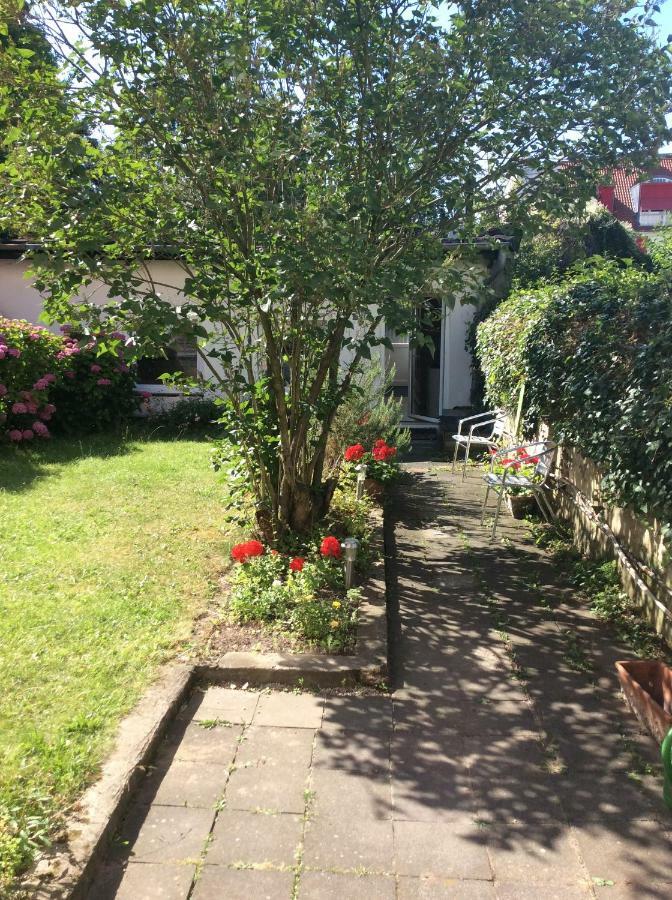 Altstadt Bonn mit eigenem Parkplatz und Garten Exterior foto